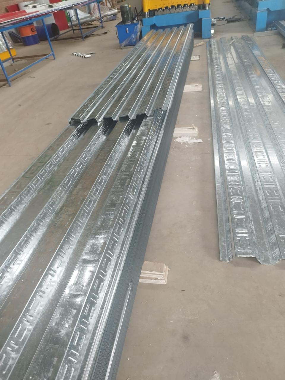 Detalle del perfil de la placa